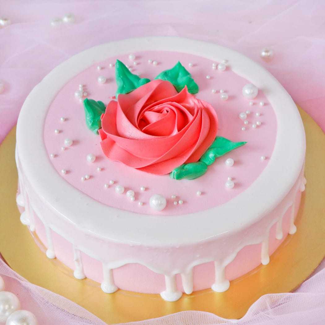 rosy-vanila-cake